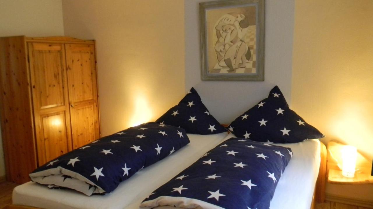 Gastehaus Am Calmont Bed & Breakfast Ediger-Eller Bagian luar foto