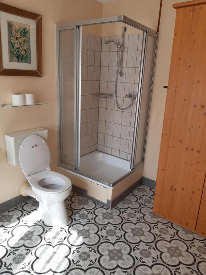 Gastehaus Am Calmont Bed & Breakfast Ediger-Eller Bagian luar foto