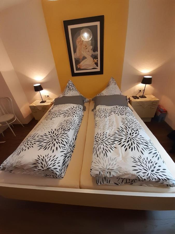 Gastehaus Am Calmont Bed & Breakfast Ediger-Eller Bagian luar foto